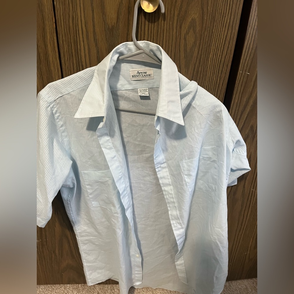 Arrow Short Sleeve Shirt (Size: Men’s 15 1/2)
